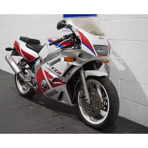 1040 - Yamaha FZR Genesis motorcycle. 1991. 599cc
Has been stored for at least 2 years.
Reg. J955 CCH. V5