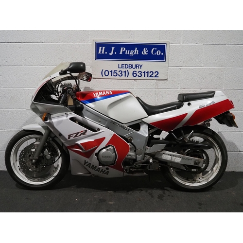 1040 - Yamaha FZR Genesis motorcycle. 1991. 599cc
Has been stored for at least 2 years.
Reg. J955 CCH. V5