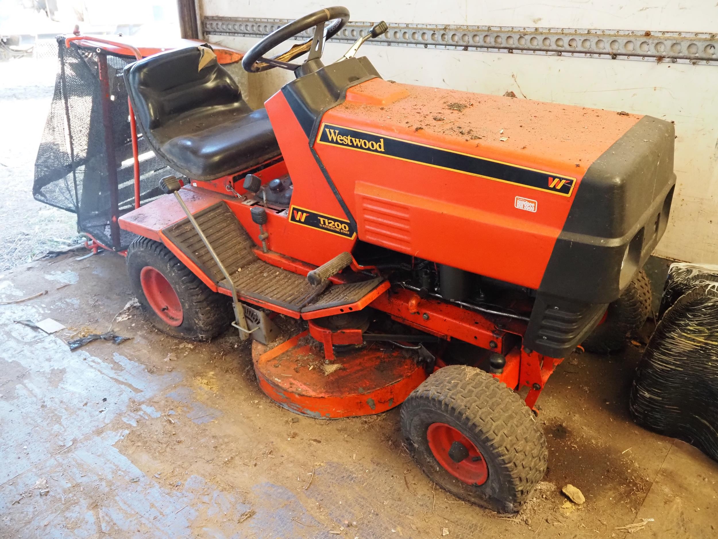 Westwood s1200 best sale ride on mower