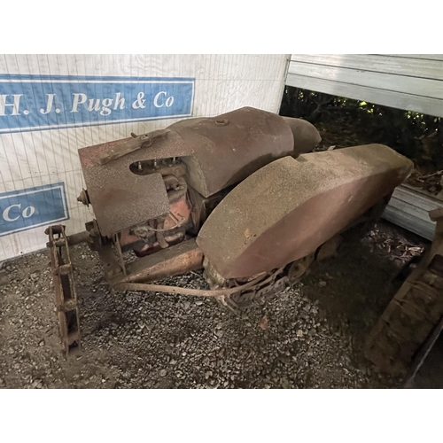 307 - Bristol 10 crawler orchard model with track mudguards,