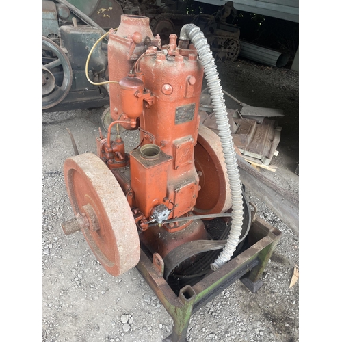 323 - Petter Atomic 10HP diesel engine, turns over. sn 225591. Starting handle in office