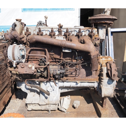 340 - AEC 505  6 cylinder diesel engine