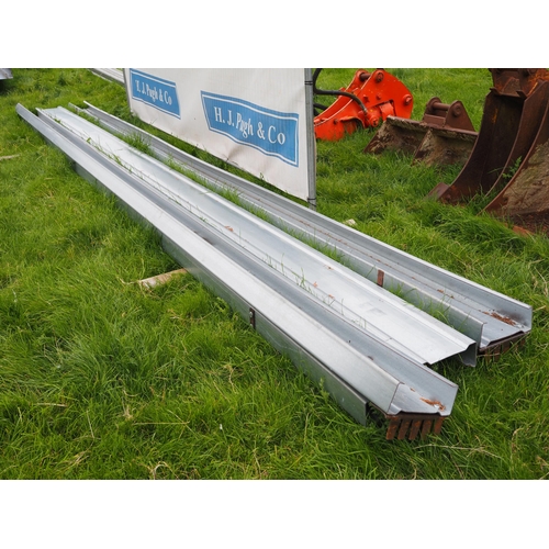 460 - Purlins 20ft - 4