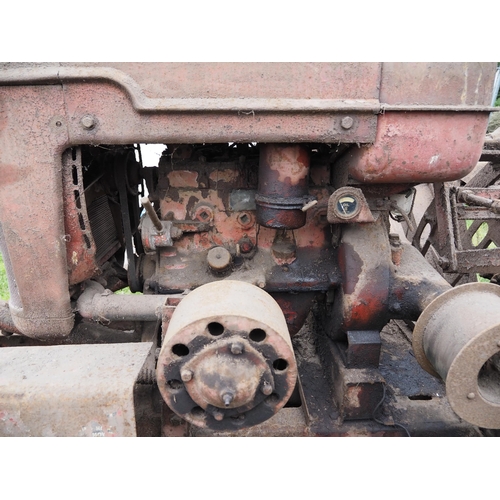 509 - Early International pick up baler with International cub engine