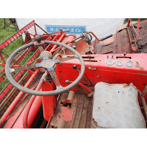 511 - Massey Ferguson 788 tanker combine. Runs and drives, 10ft header. Reg NAC 739. No docs