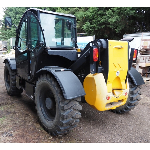 520 - Haulotte HTL 3510 telehandler. 2013. showing only1200 Hours, c/w bucket and pallet tines. HD tyres 1... 