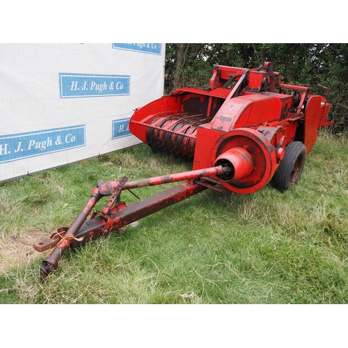 534 - Massey Ferguson 703 baler. Working order