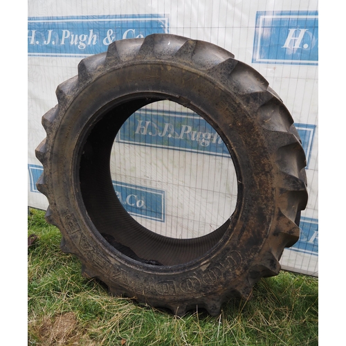 553 - Goodyear tyre 16.9 R38