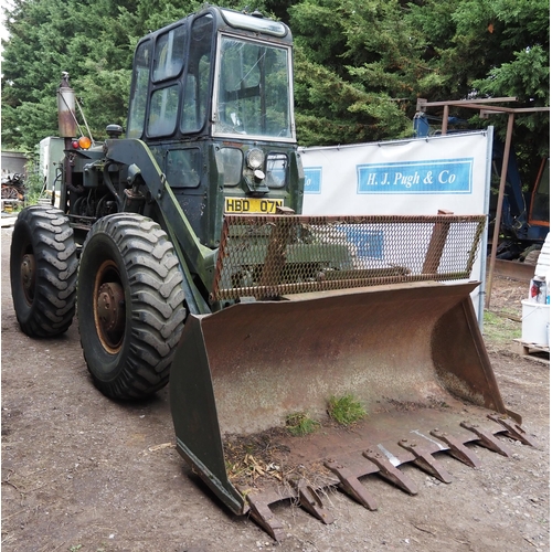 601 - Michigan 75A D/S loading shovel, showing 2627 hours, sn 193-228. Reg. HBD 607N, runs and drives well