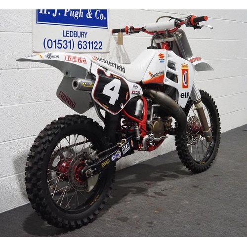 1089 - Suzuki RM 125 motocross bike. 1989. 
Runs and rides but will need running in and recommissioning. 
T... 