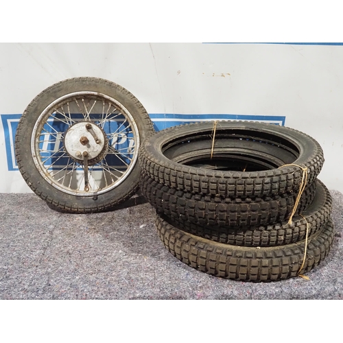 643 - 5 Assorted wheels and tyres