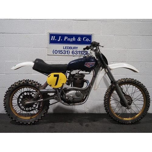 1001A - CCM scrambler. 1974. 500cc.
Runs and rides, raced 4 weeks ago