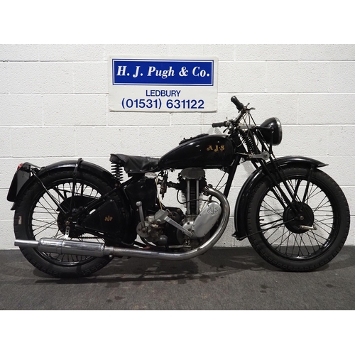 1098 - AJS model 12 motorcycle. 1936. 246cc.
Engine no. 2336
Engine turns over with good compression.
Reg. ... 