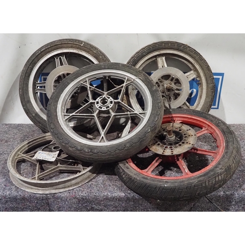 666 - Assorted Japanese motorcycle wheels to include Suzuki X7 - 5