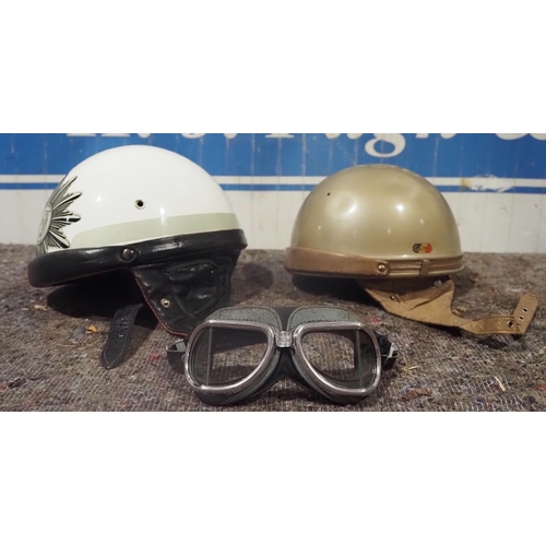 696 - Vintage pudding bowl helmets - 2 + vintage goggles