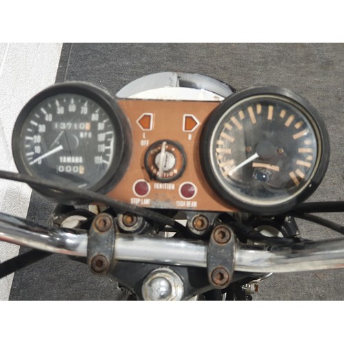 1013 - Yamaha RD250b motorcycle. 1976. 250cc
Frame no. 352-300685
Engine no. 352-300685
Engine turns over w... 