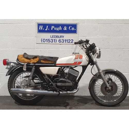 1013 - Yamaha RD250b motorcycle. 1976. 250cc
Frame no. 352-300685
Engine no. 352-300685
Engine turns over w... 