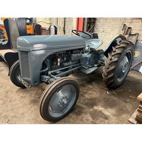 321 - Ferguson TE/D 20 tractor. 1951. SN. 190775. Supplied new in 1951 by Samuel Wilson & Sons, Ferguson d... 