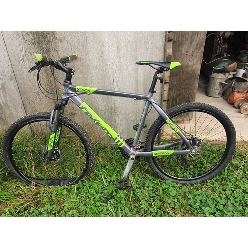 200 - Falcon mountain bike