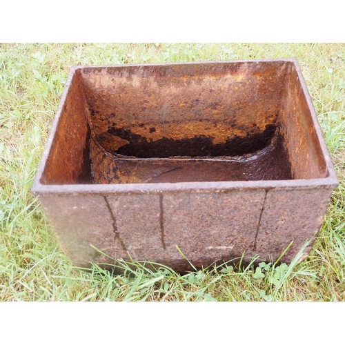 113 - Cast iron planter 14x16