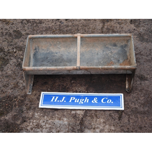 37 - Galvanised feed trough 2ft