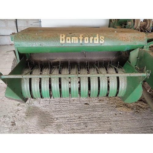 79 - Bamfords BL30 conventional baler. Used 3 years ago, working order. S/N D1000 389B