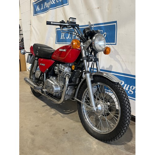 874 - Kawasaki KZ400A motorcycle. 1979. 398cc
Engine turns over with compression.
Reg. ATH 504T. V5 and ke... 