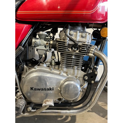 874 - Kawasaki KZ400A motorcycle. 1979. 398cc
Engine turns over with compression.
Reg. ATH 504T. V5 and ke... 