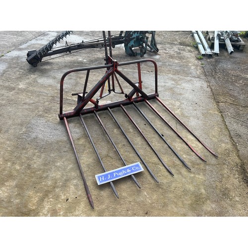 122 - Mill buck rake 5ft