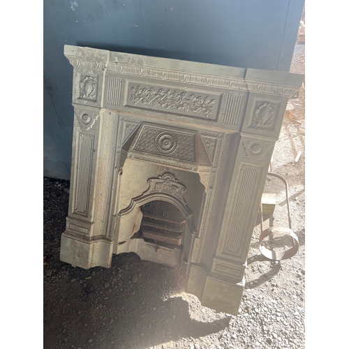 326A - Fire surround