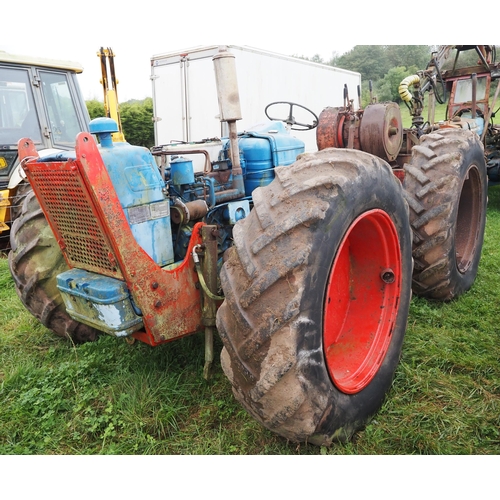 56 - County 754 tractor. Ex Forestry Commission, type 4F, sn 29389, spacer box, cab, Igland double drum w... 