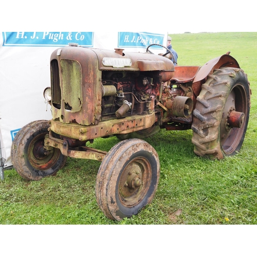 72 - Nuffield DM4 tractor