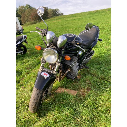 184 - Suzuki 600 motorcycle. 2005. 600cc. Reg. BX05 JVA. Runs and drives. V5 in office.