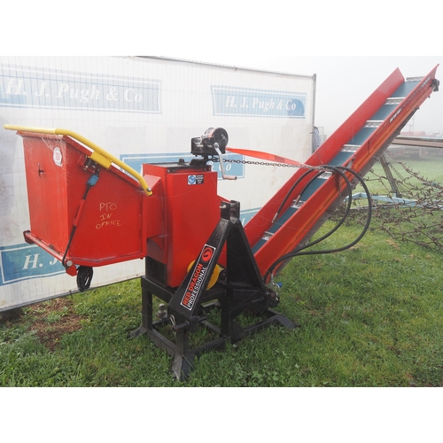 1614 - Remet CNC PTO chipper with conveyor