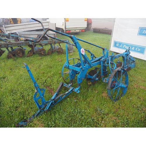 1646 - Ransome Motrac No. 3 2 furrow trailed plough