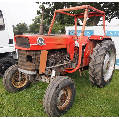 1725 - Massey Ferguson 185 tractor. Manual gearbox. C/w safety frame