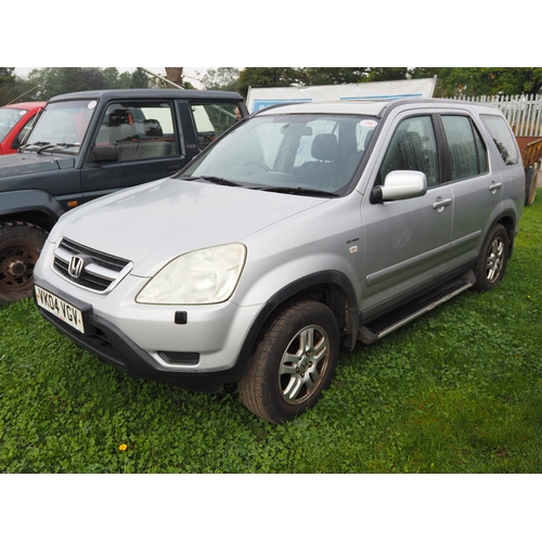 1736 - Honda CRV V-Tec Executive. MOT 30/03/24. Reg. VK04 VGV. V5 and key in office