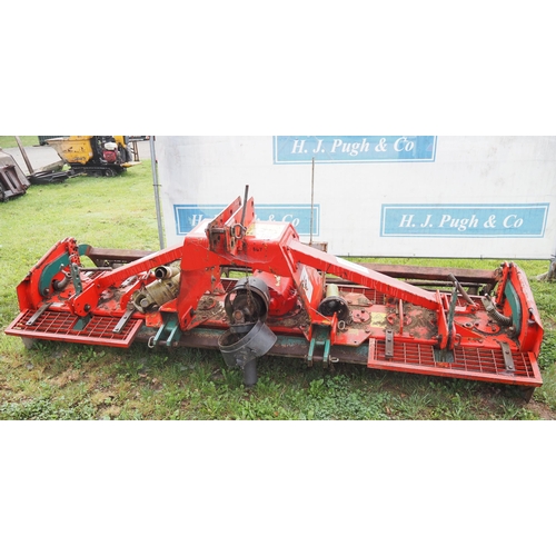 1791 - Kverneland 300 power harrow