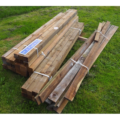 992 - Timber posts 2.4m x75x75 - 21 + others