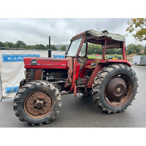 774 - Massey Ferguson 185 4wd tractor. Runs and drives, 6327 hours showing. Reg. HNT 803N