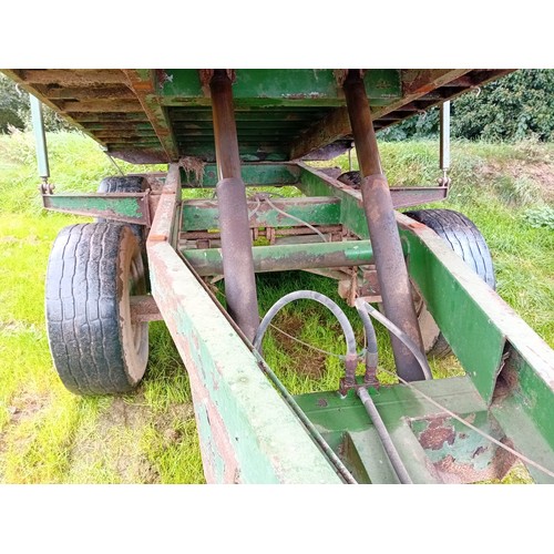 1540 - Bailey 10 Ton silage trailer