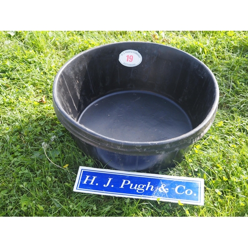 1842 - 60L Rubber tubs - 2