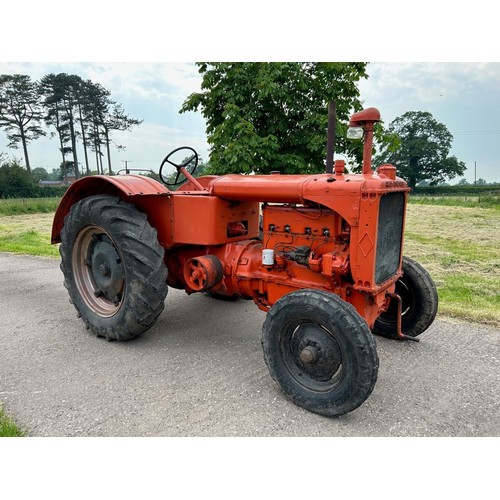 795 - Allis Chalmers model U tractor. 1949. C/w belt pulley and PTO. First registered January 1949. Reg. H... 