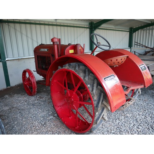 793 - International 10-20 tractor. 1938. Petrol/TVO. Hand crank on starting and manually switch to TVO whe... 