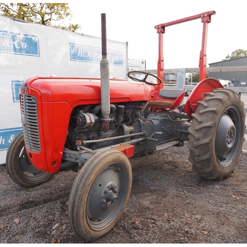 754 - Massey Ferguson 35 tractor. Sirocco roll frame, showing 4357 hours. Fitted with BMC engine. Serial n... 