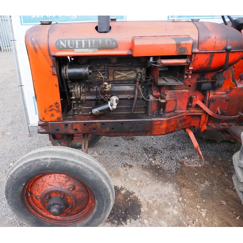 782 - Nuffield Universal DM4 tractor. Serial no. DE7043. No paperwork, key in office