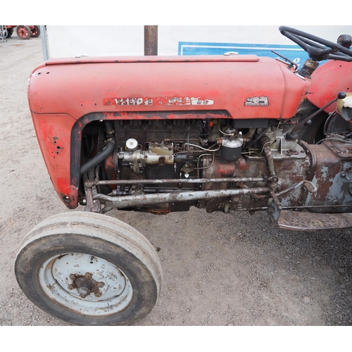 787 - Massey Ferguson FE35 tractor. French. 4 Cylinder. New wiring, new front panels. Many new parts fitte... 