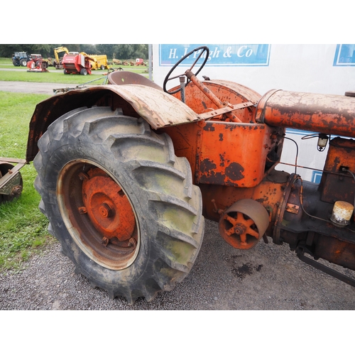 802 - Allis Chalmers model U tractor, no cracks, barn stored