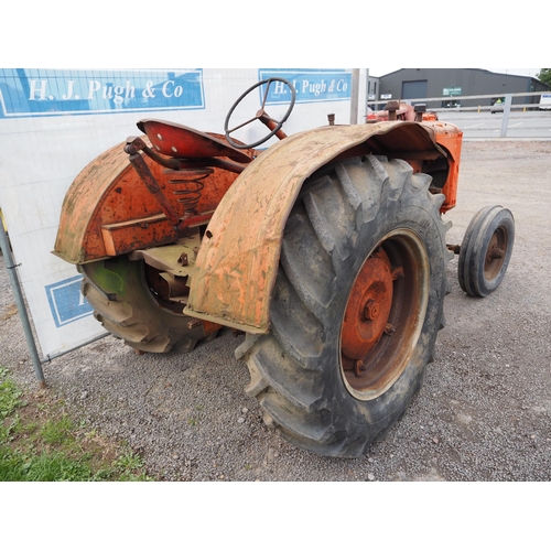 802 - Allis Chalmers model U tractor, no cracks, barn stored