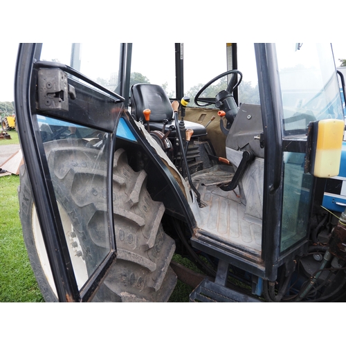 812 - New Holland 5030 tractor. 1995. With Trima loader. All in good working order with very good tyres. F... 